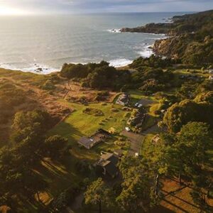 Fort Ross Lodge